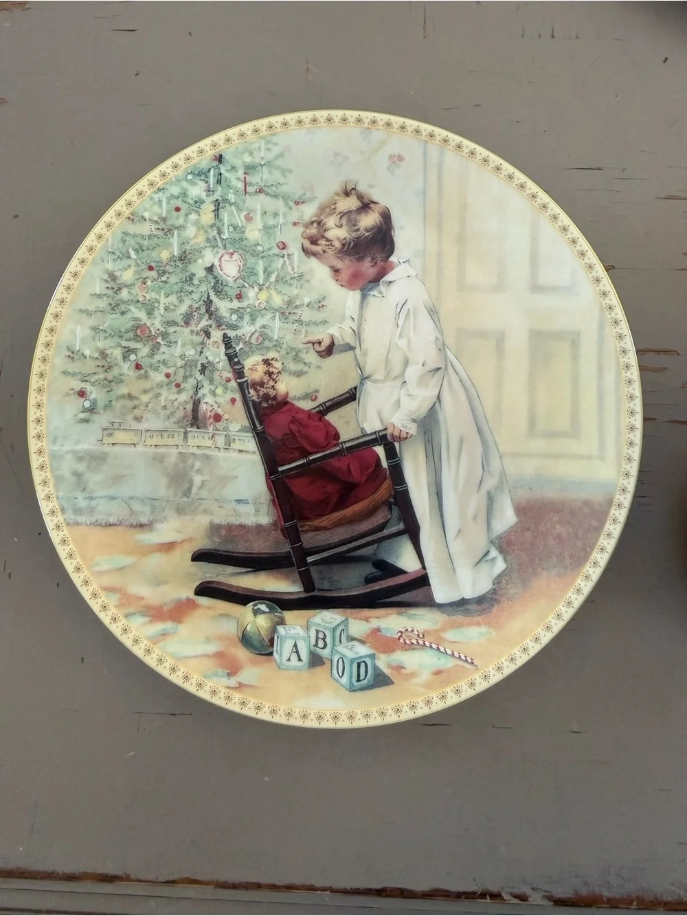 “You’d Better Not Pout” Vintage 8 inch plate